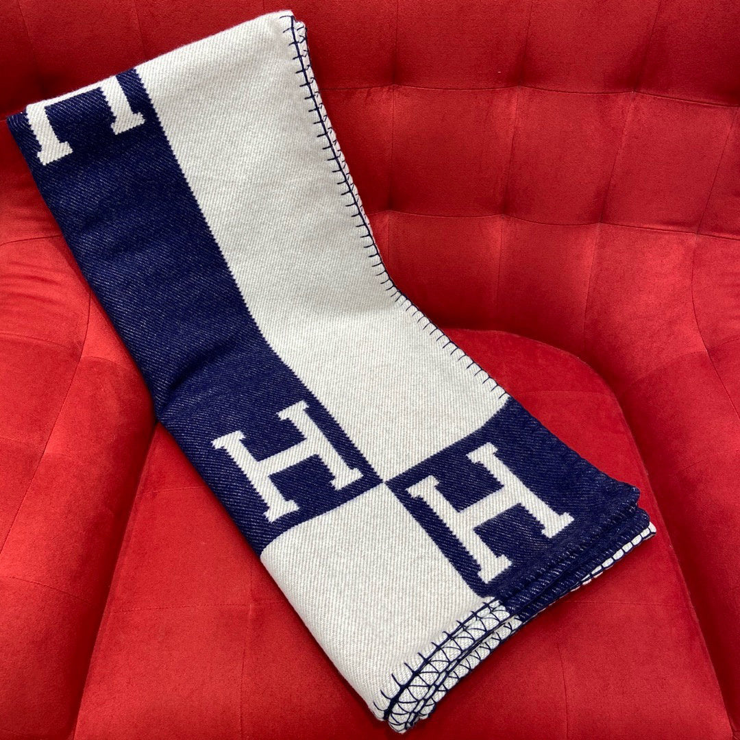 Hermes Throw Blanket - 1141788928 - Photo 3