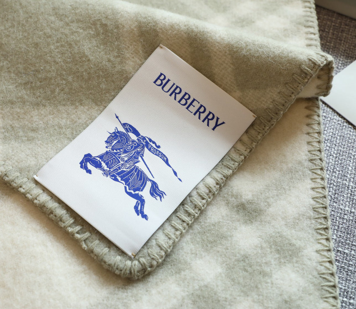 Burberry Scarf - 968683629 - Photo 3