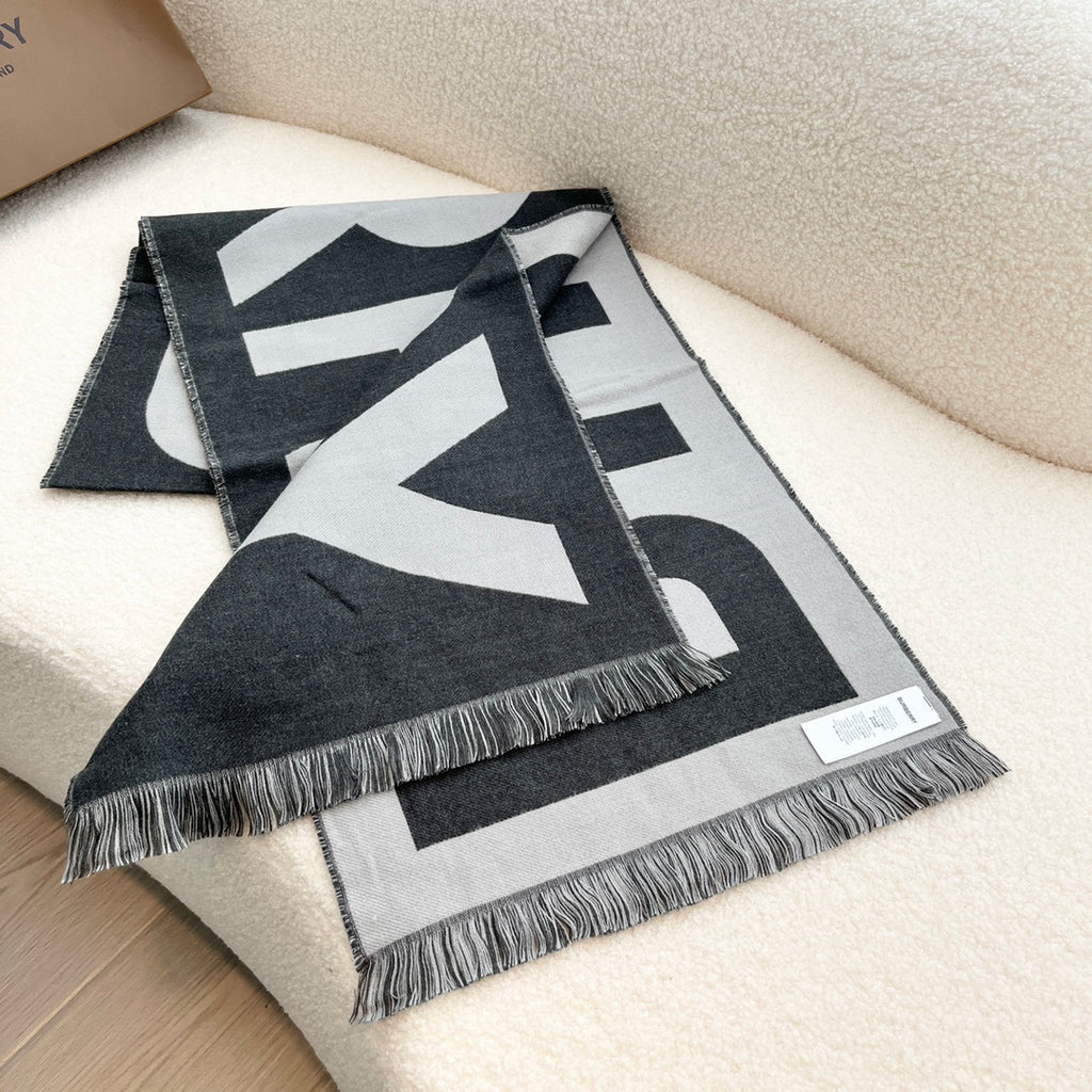 Burberry Logo Detail Scarf - 975220564 - Photo 3