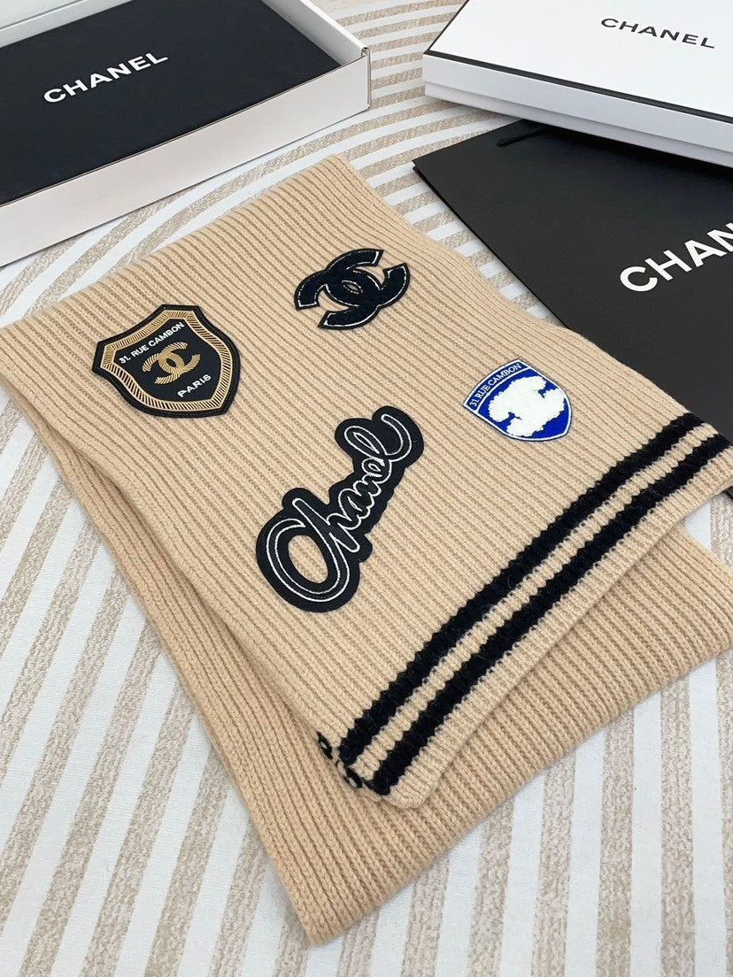 Chanel Logo Detail Scarf - 945354484 - Photo 3