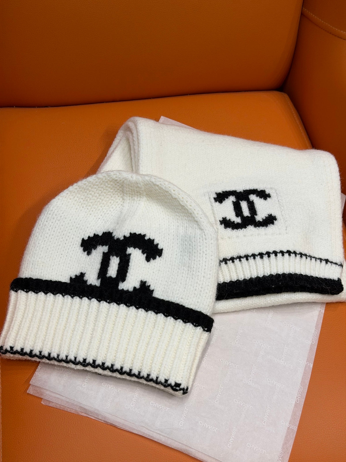Chanel Jacquard Colorblock Accessory Set - 1245544611 - Photo 3