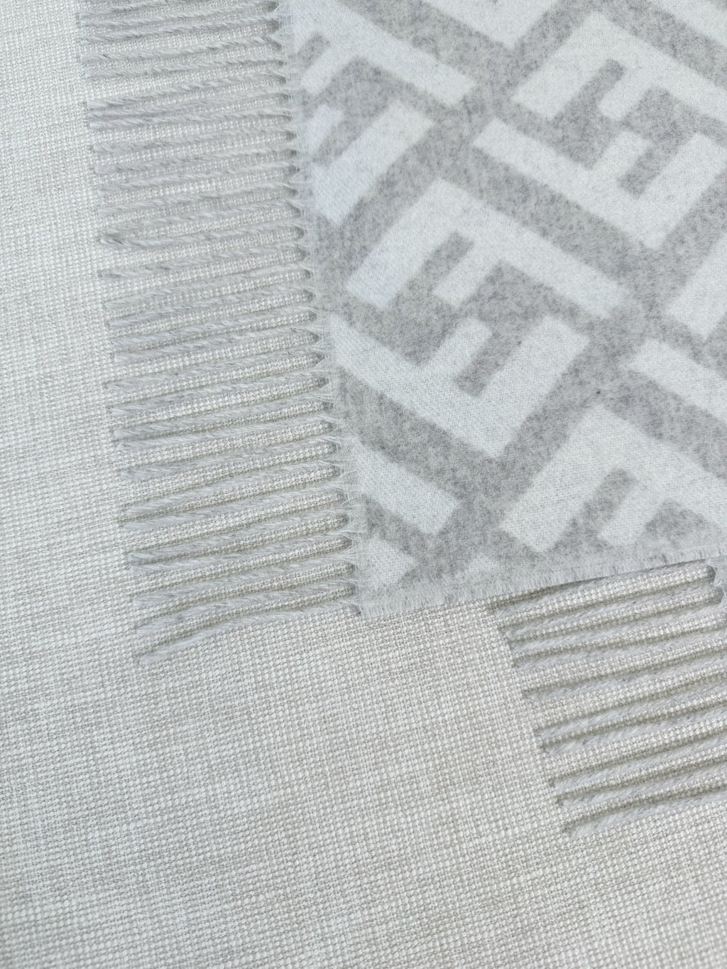 Fendi Jacquard Logo Detail Scarf - 973645480 - Photo 4