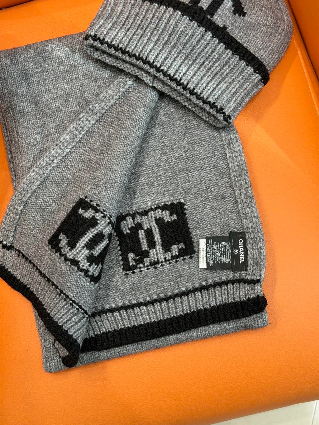 Chanel Jacquard Colorblock Accessory Set - 1245544525 - Photo 4