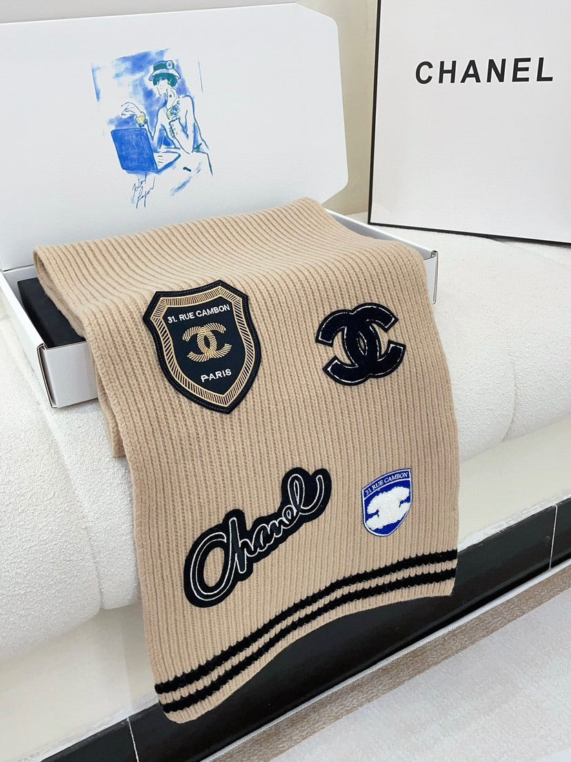 Chanel Logo Detail Scarf - 945354484 - Photo 4