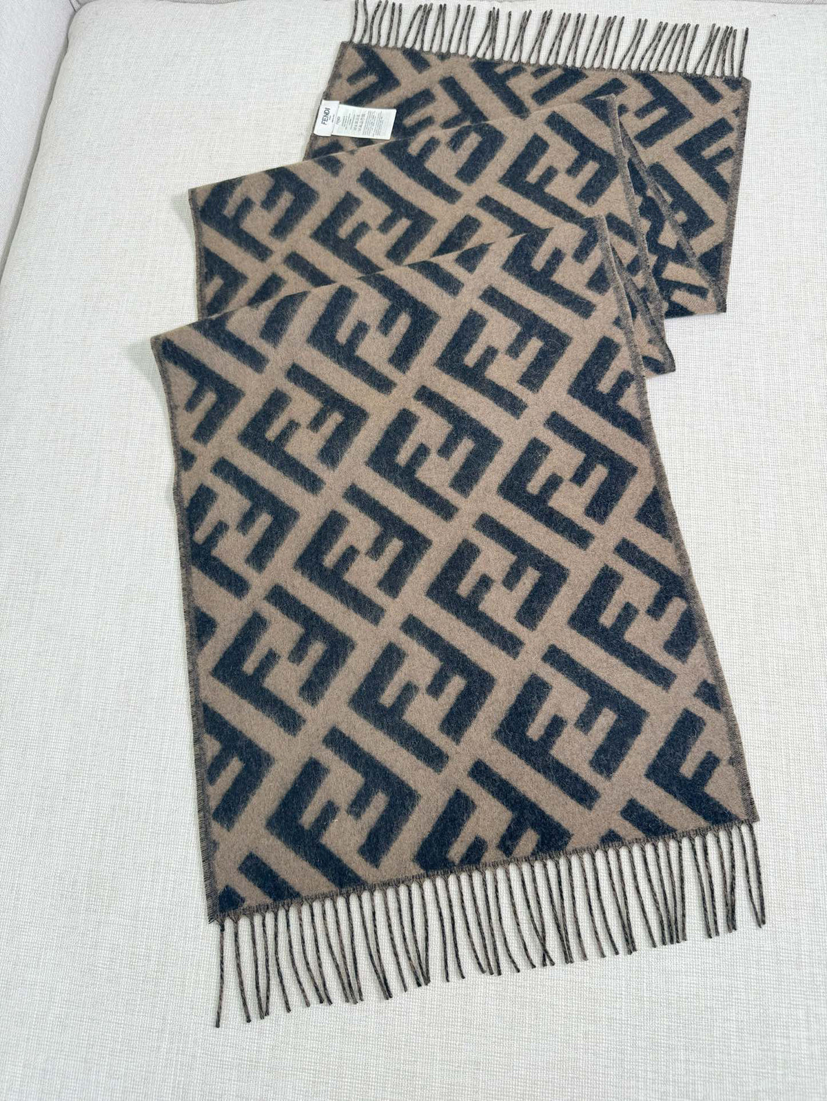 Fendi Jacquard Logo Detail Scarf - 973645456 - Photo 4