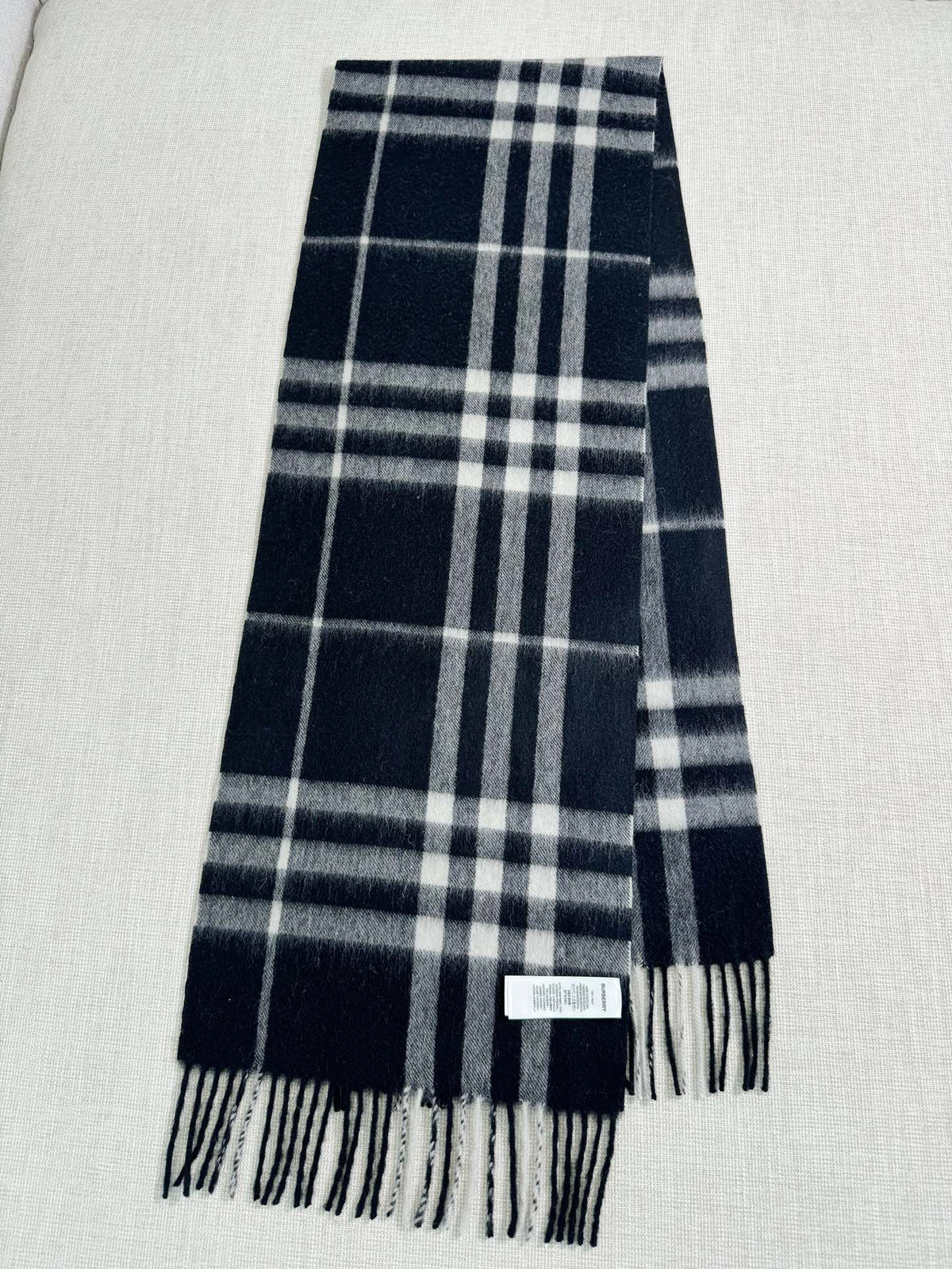 Burberry Check Pattern Scarf - 973282075 - Photo 4