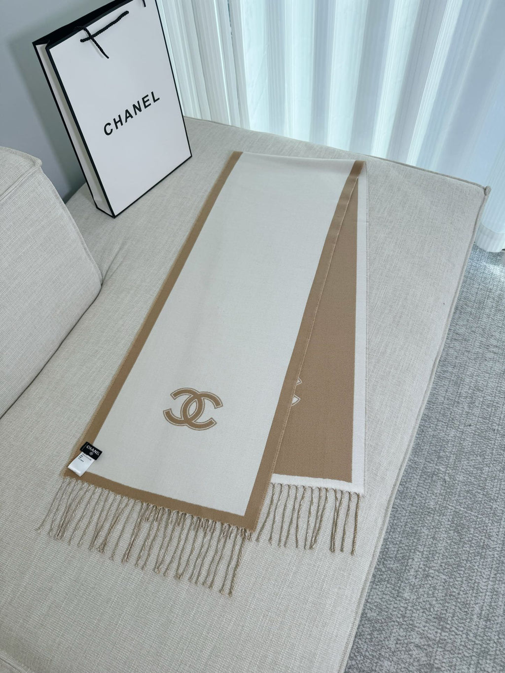 Chanel Colorblock Scarf - 973282922 - Photo 4