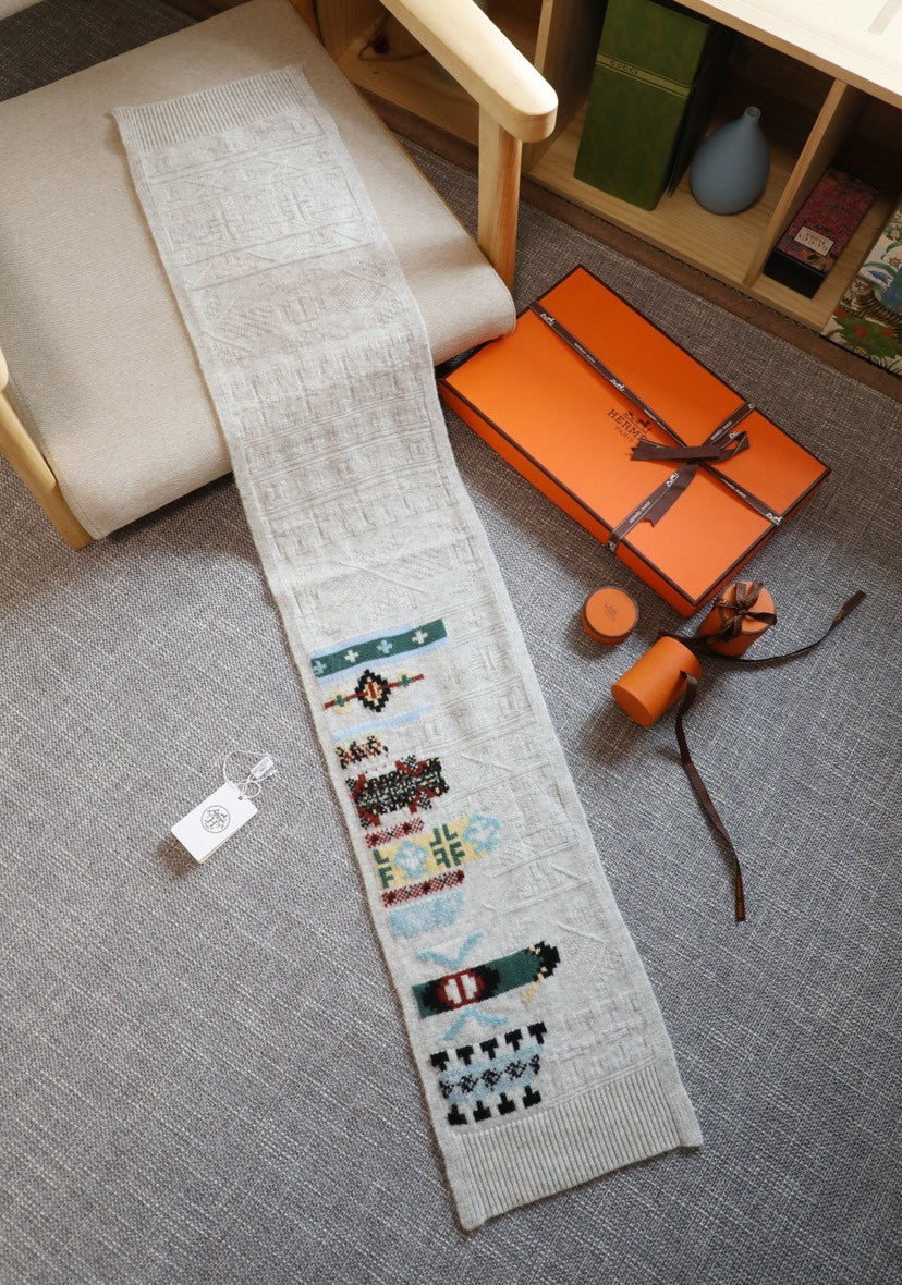 Hermes Jacquard Knit Scarf - 945367605 - Photo 4
