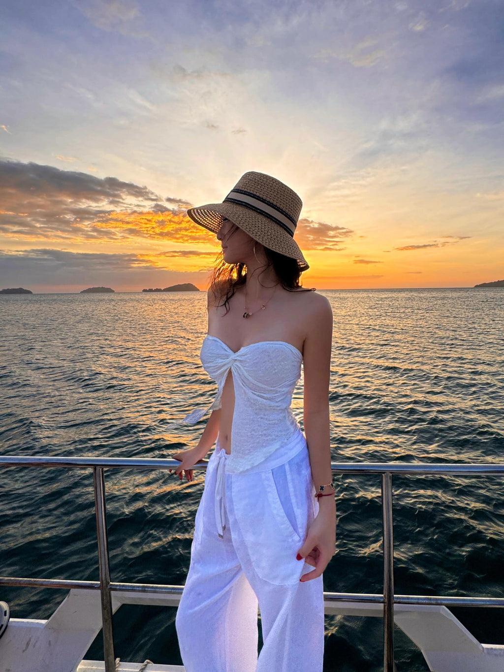 Dior Embroidered Logo Detail Sun Hat - 1009271955 - Photo 4
