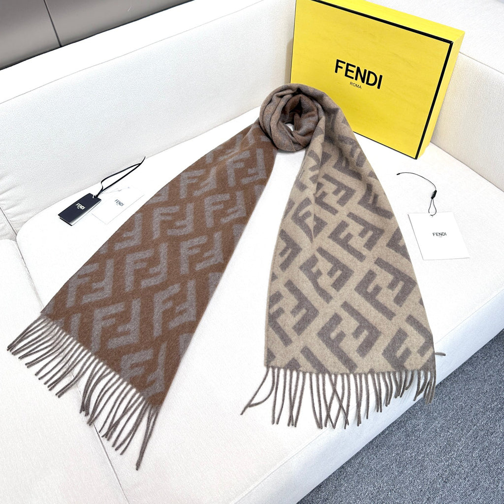 Fendi Jacquard Gradient Scarf - 952636697 - Photo 4