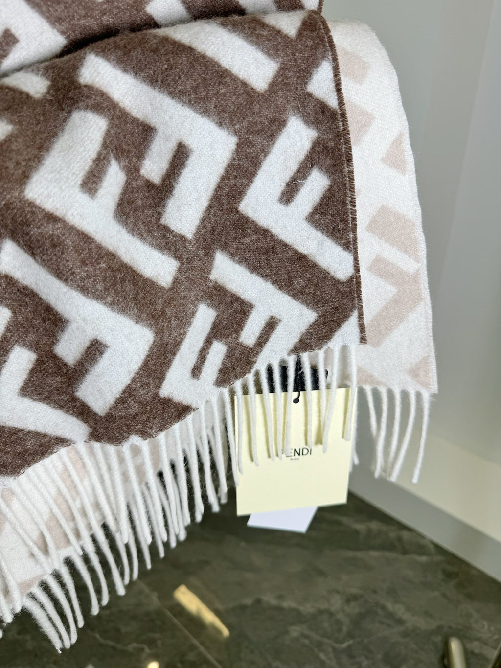 Fendi Jacquard Gradient Scarf - 974270285 - Photo 4