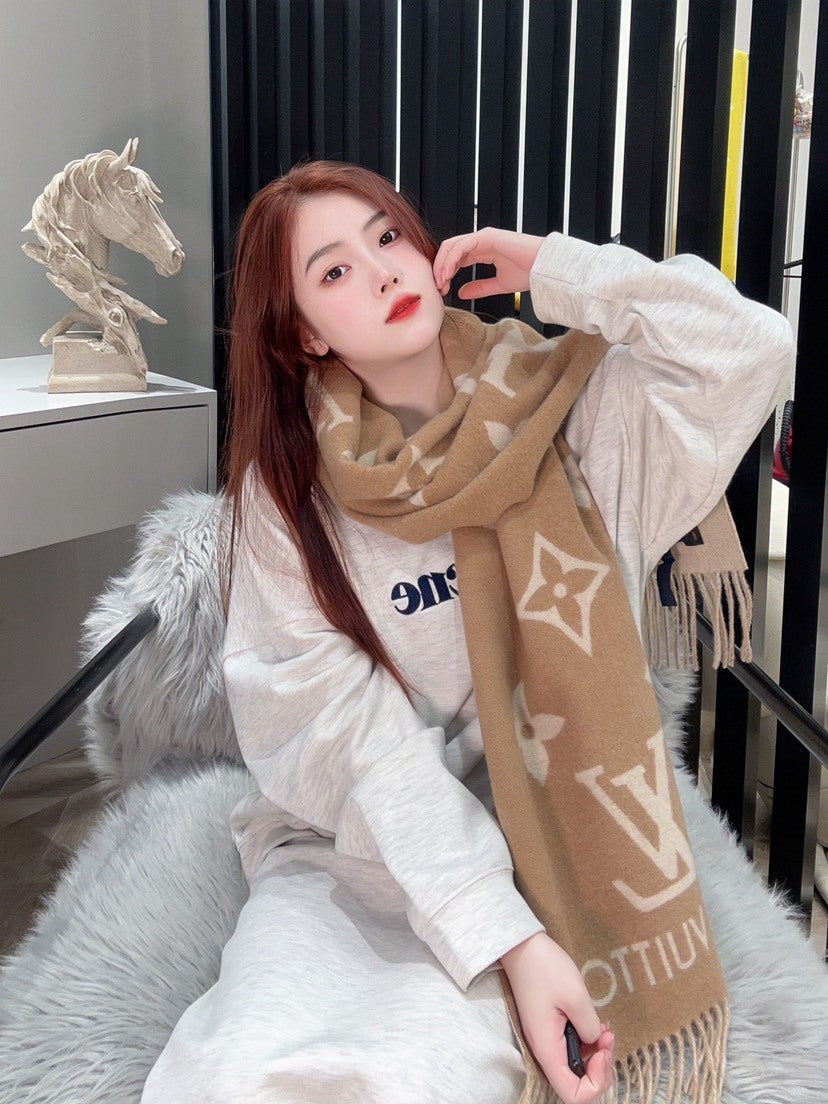 Louis Vuitton Jacquard Scarf - 950129311 - Photo 4