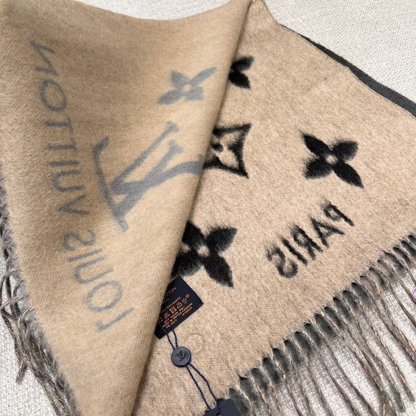 Louis Vuitton Gradient Scarf - 944935548 - Photo 4