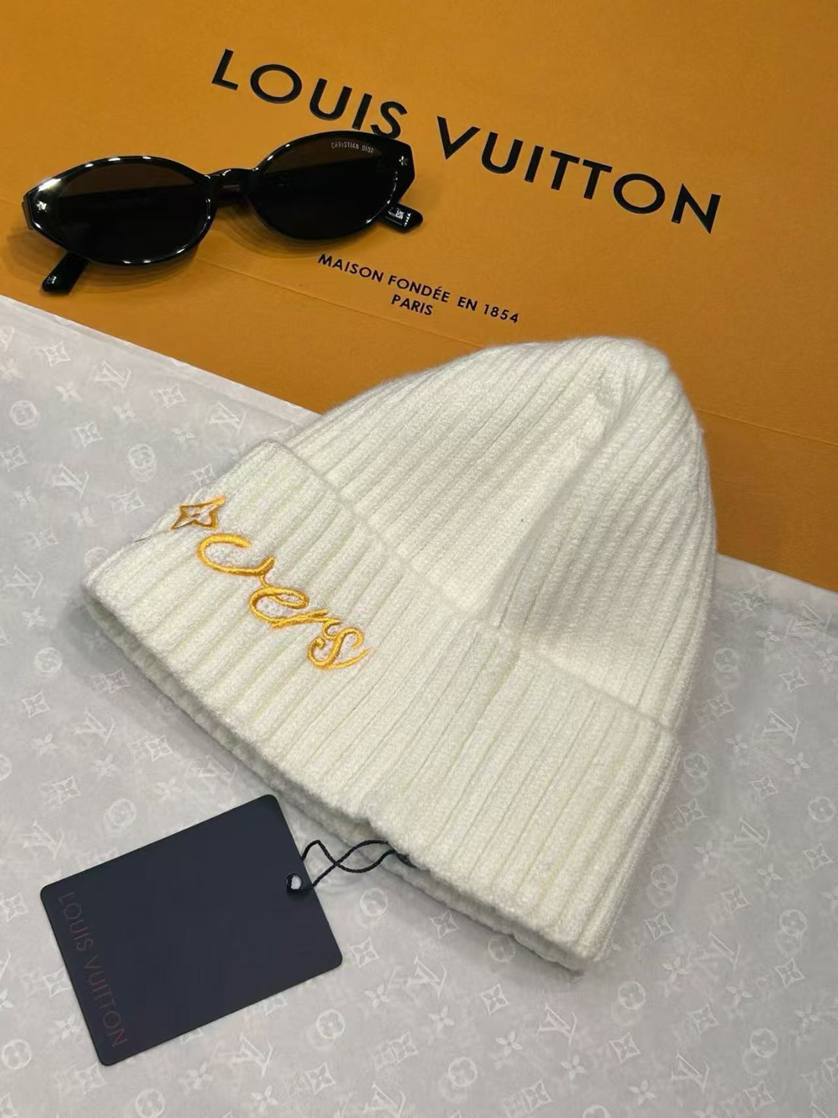 Louis Vuitton Embroidered Knit Beanie - 1149273398 - Photo 4