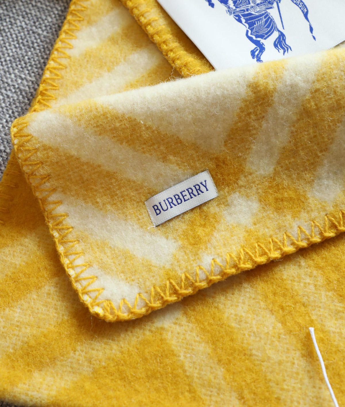 Burberry Scarf - 968683556 - Photo 4