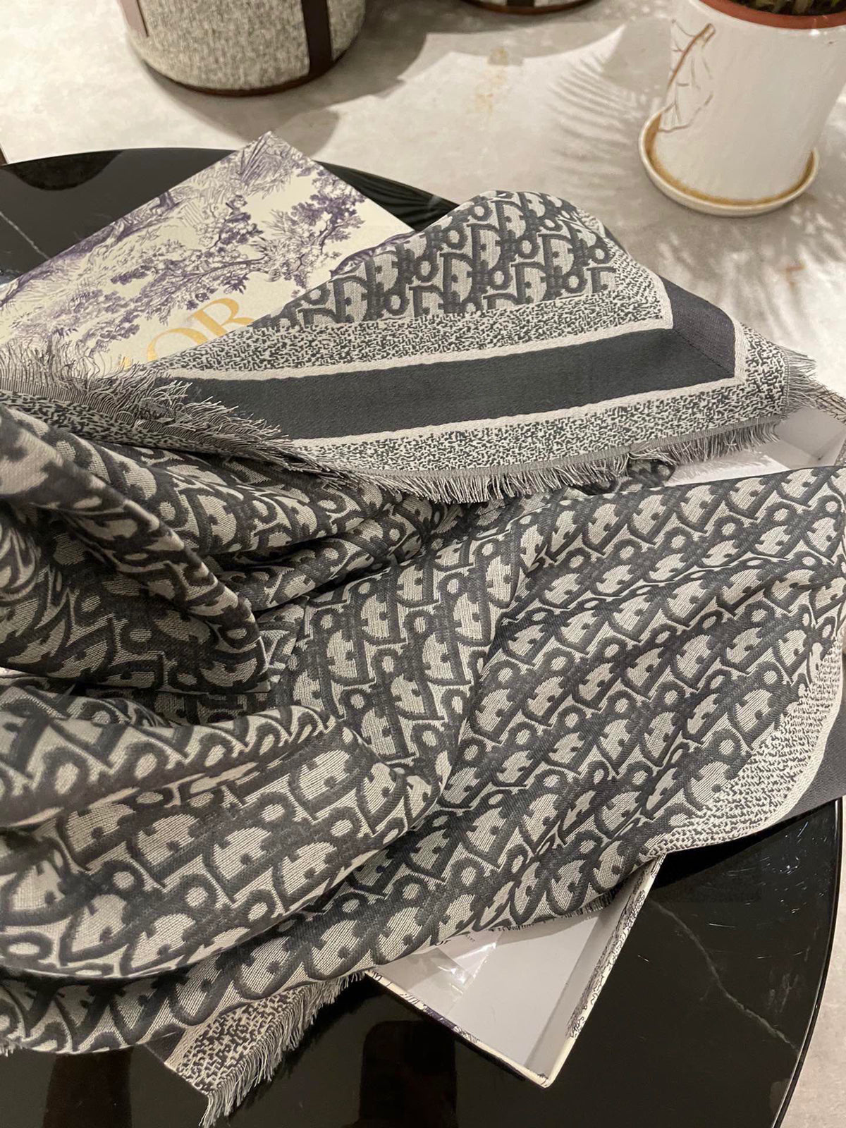 Dior Jacquard Logo Detail Square Scarf - 934148892 - Photo 4