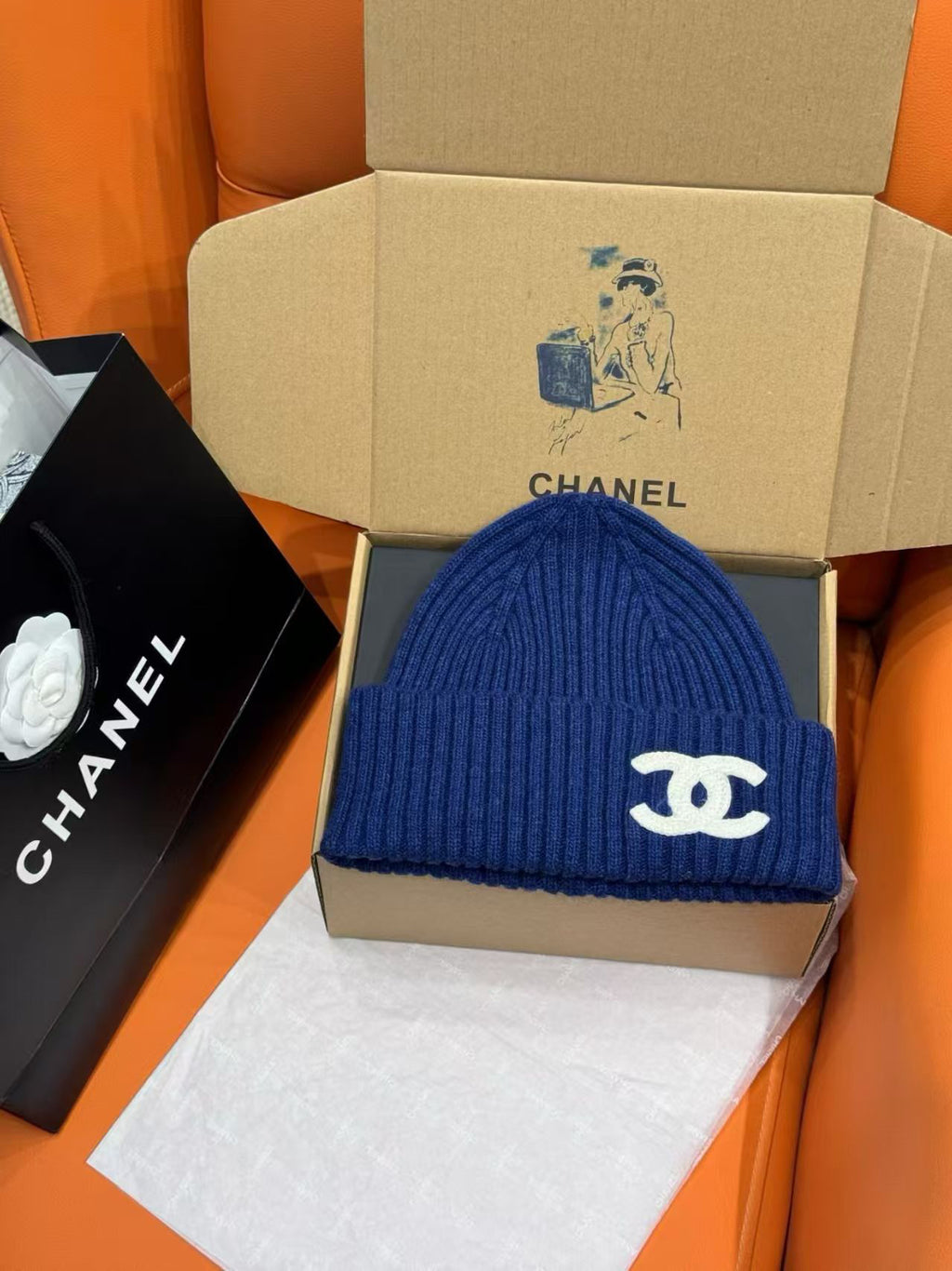 Chanel Logo Detail Knit Beanie - 1149273282 - Photo 4