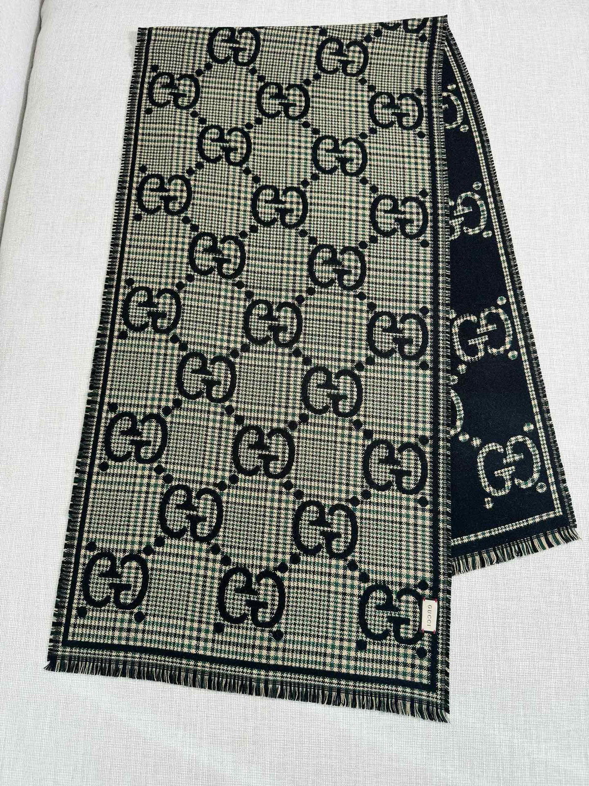 Gucci Check Pattern Jacquard Scarf - 973234482 - Photo 4