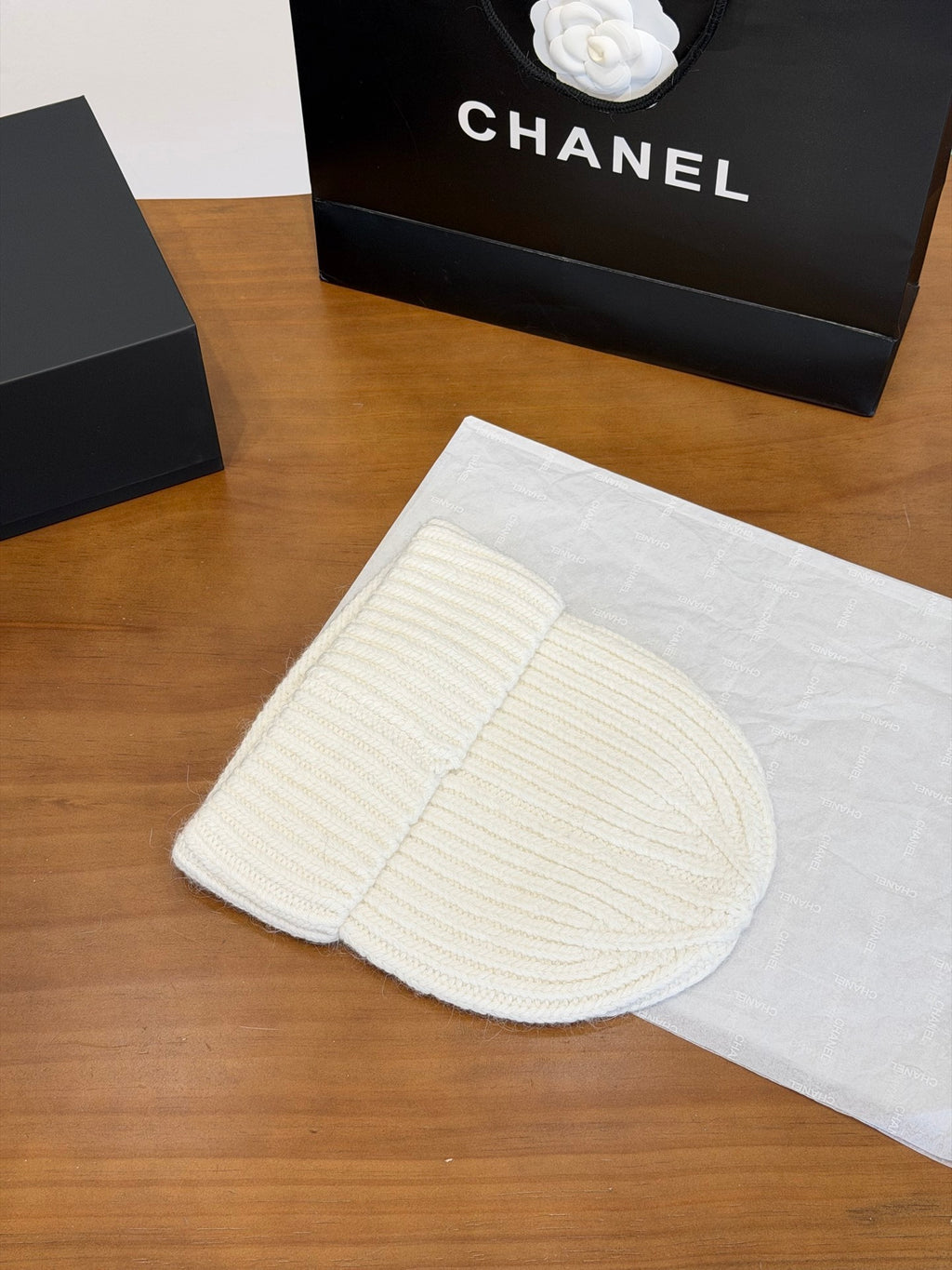 Chanel Embroidered Colorblock Beanie - 1245544769 - Photo 4