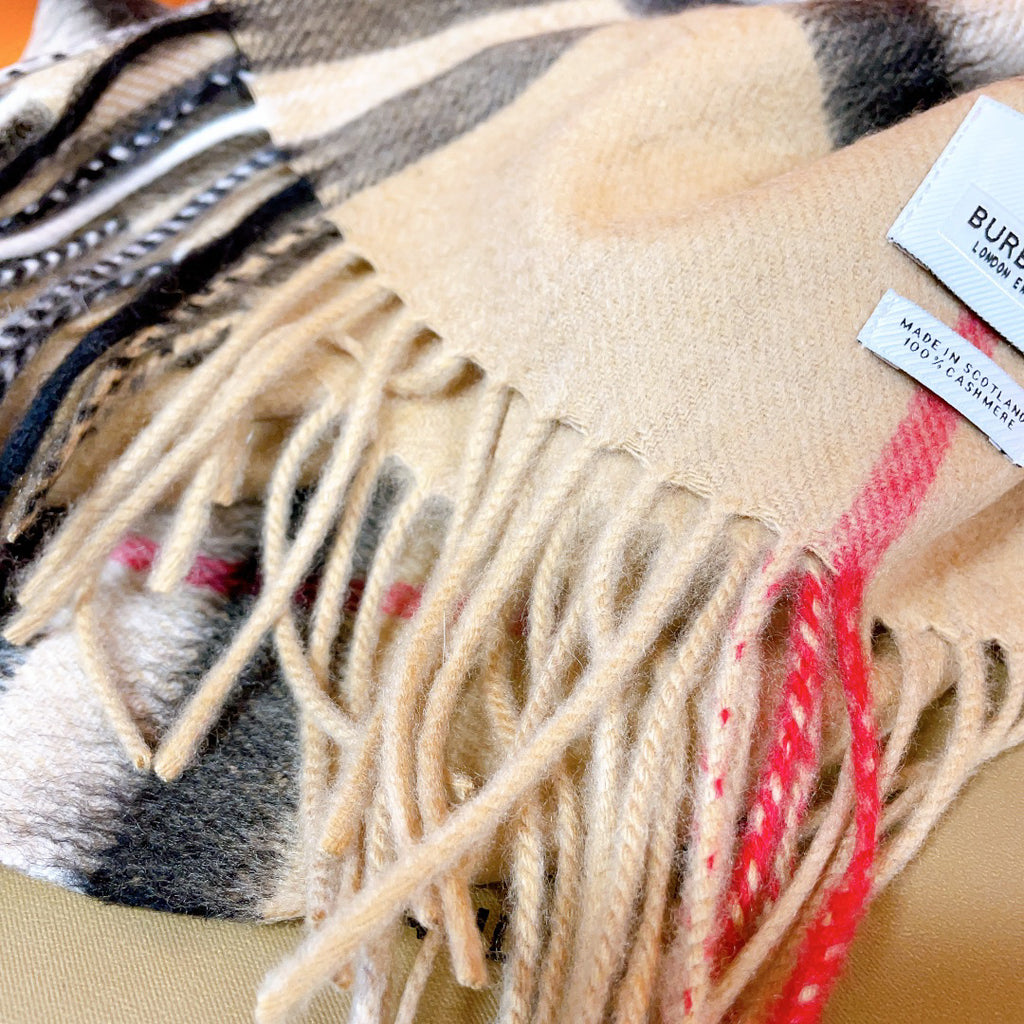 Burberry Check Pattern Scarf - 975222425 - Photo 4