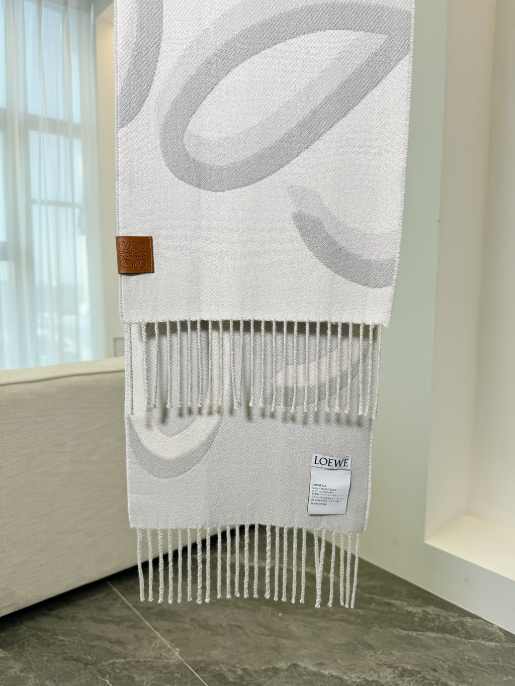 Loewe Jacquard Logo Detail Scarf - 973237745 - Photo 4