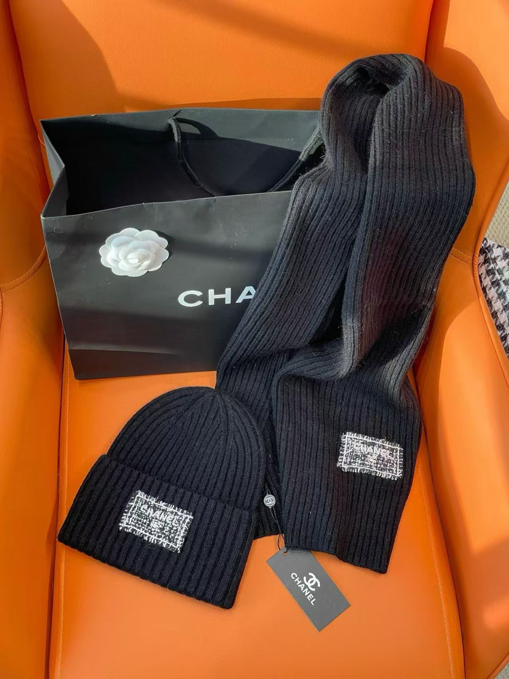 Chanel Knit Beanie - 1149272988 - Photo 4
