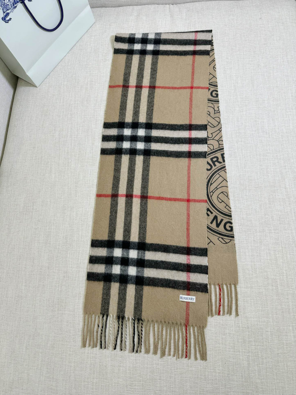 Burberry Check Pattern Printed Scarf - 973645619 - Photo 4