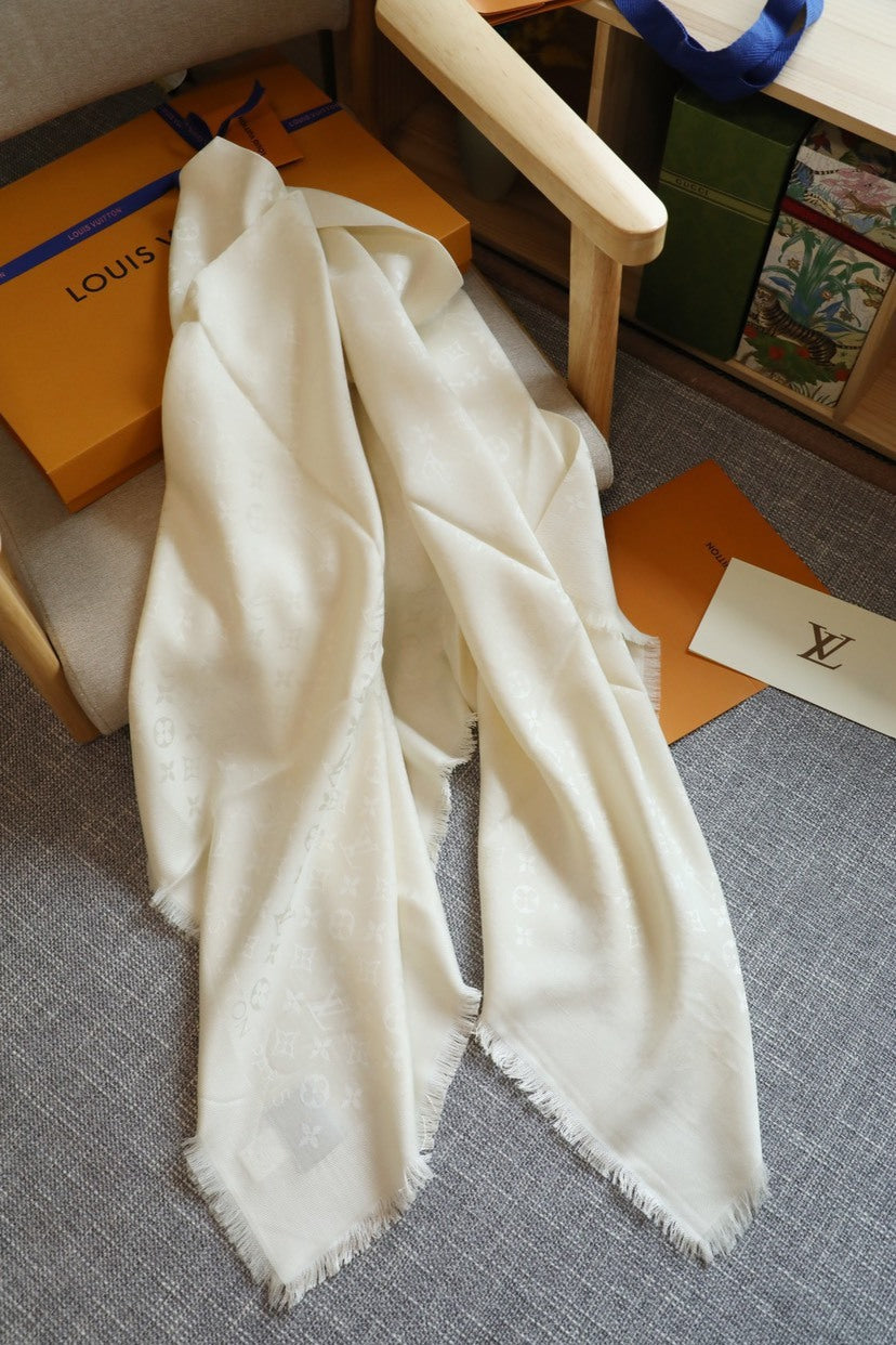 Louis Vuitton Jacquard Square Scarf - 944948926 - Photo 4