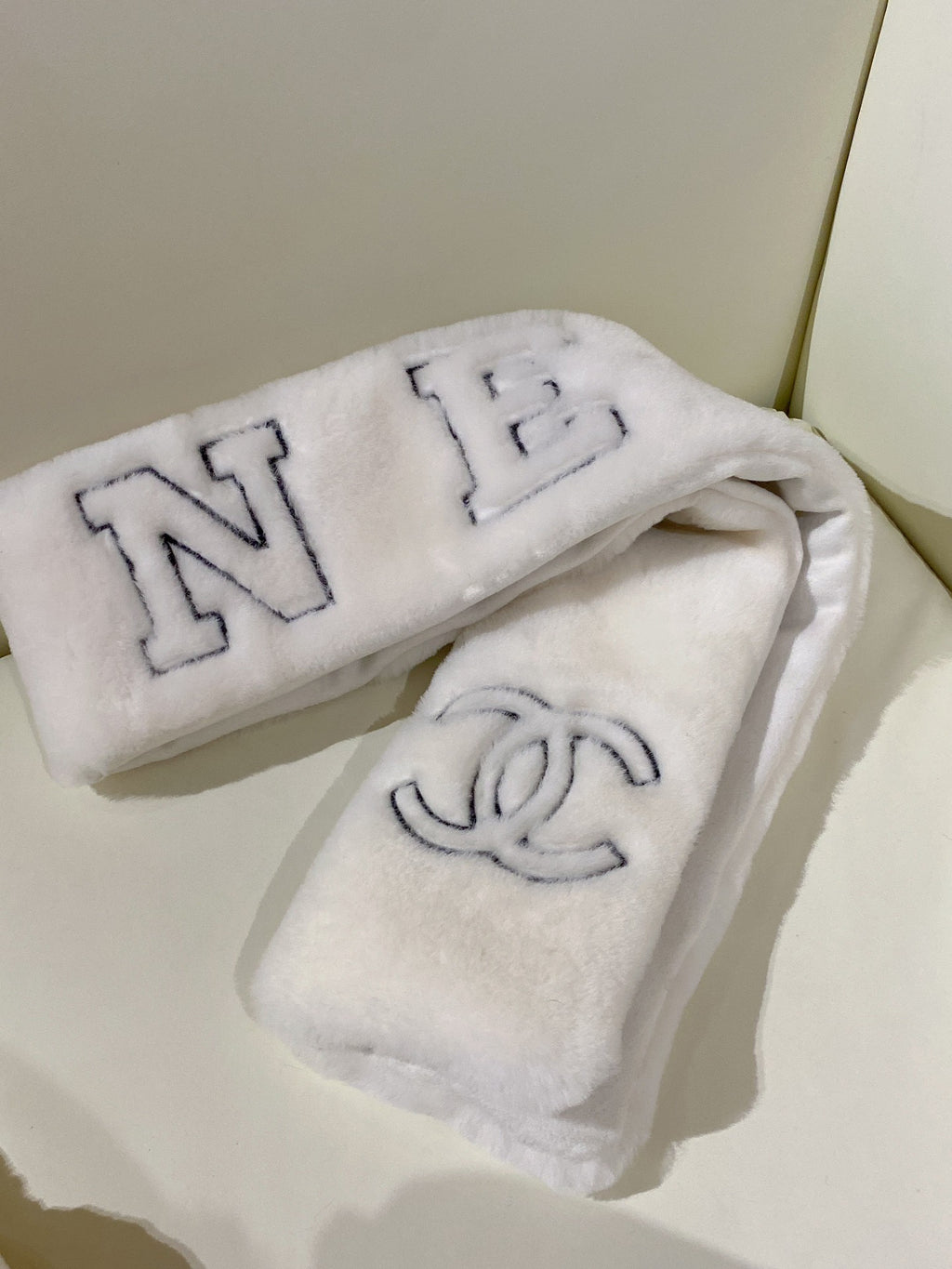 Chanel Embroidered Logo Detail Scarf - 962537127 - Photo 4