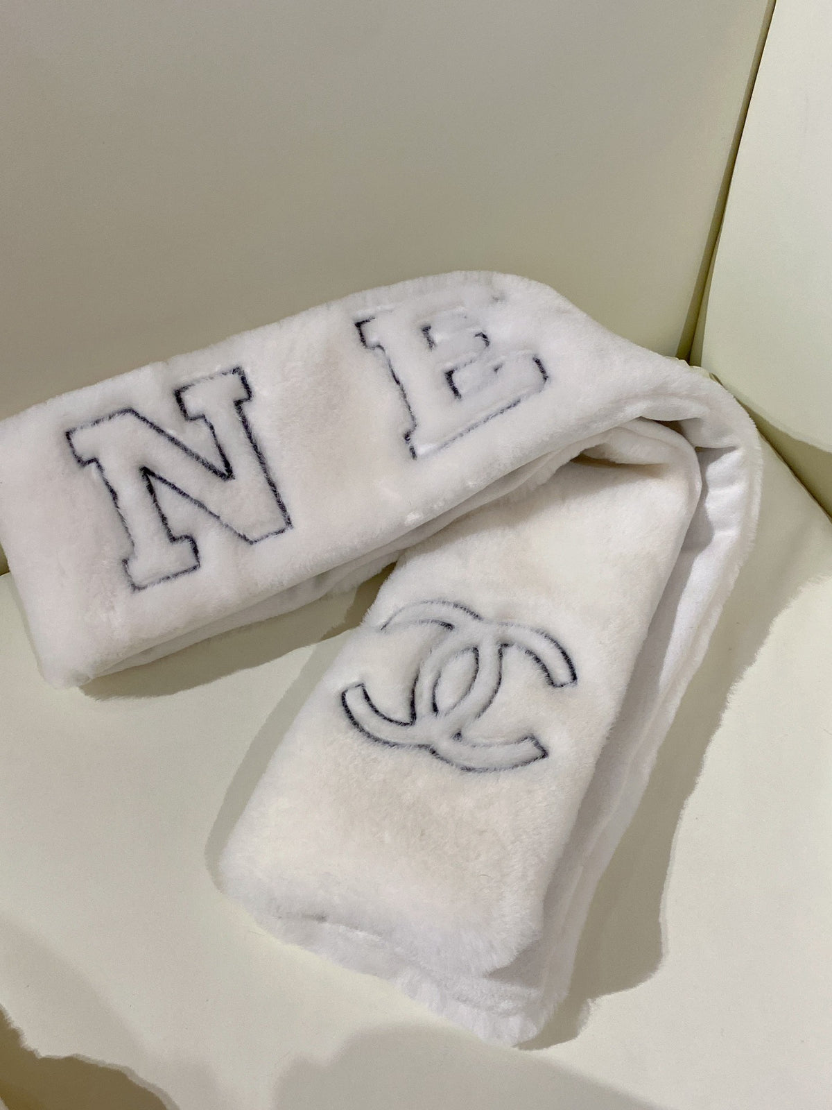 Chanel Embroidered Logo Detail Scarf - 962537127 - Photo 4
