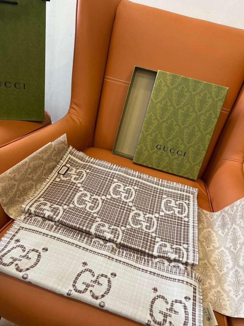 Gucci Check Pattern Scarf - 944939655 - Photo 4