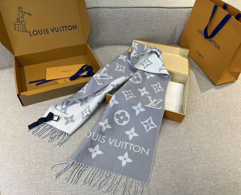Louis Vuitton Logo Detail Scarf - 945448419 - Photo 4