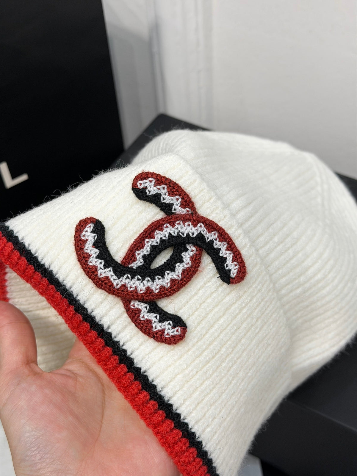 Chanel Embroidered Colorblock Beanie - 1245544830 - Photo 4