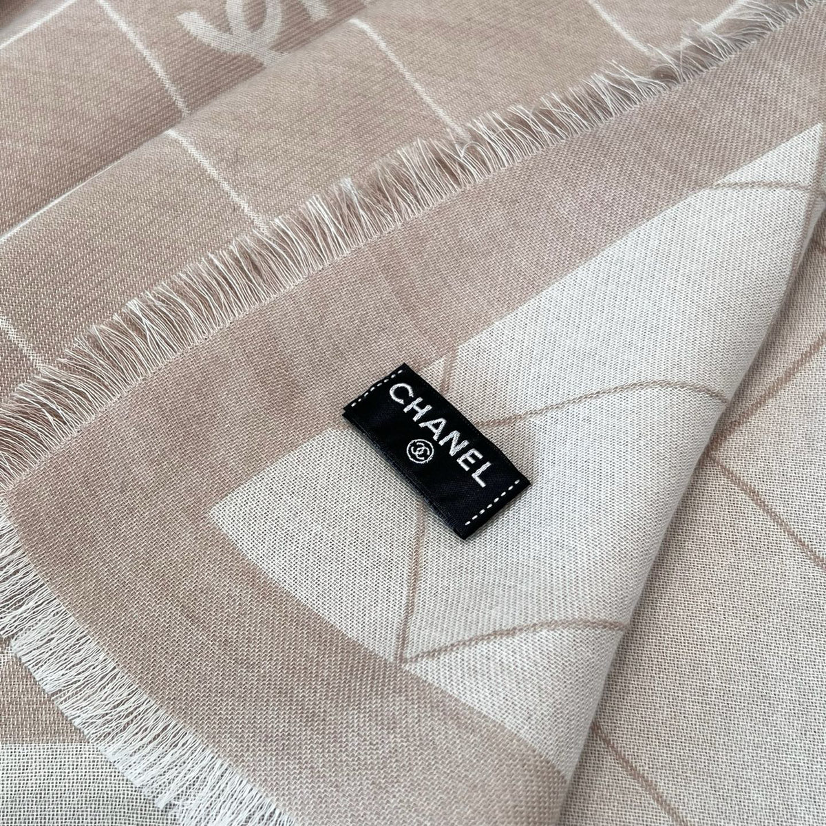 Chanel Jacquard Logo Detail Scarf - 1014310590 - Photo 4