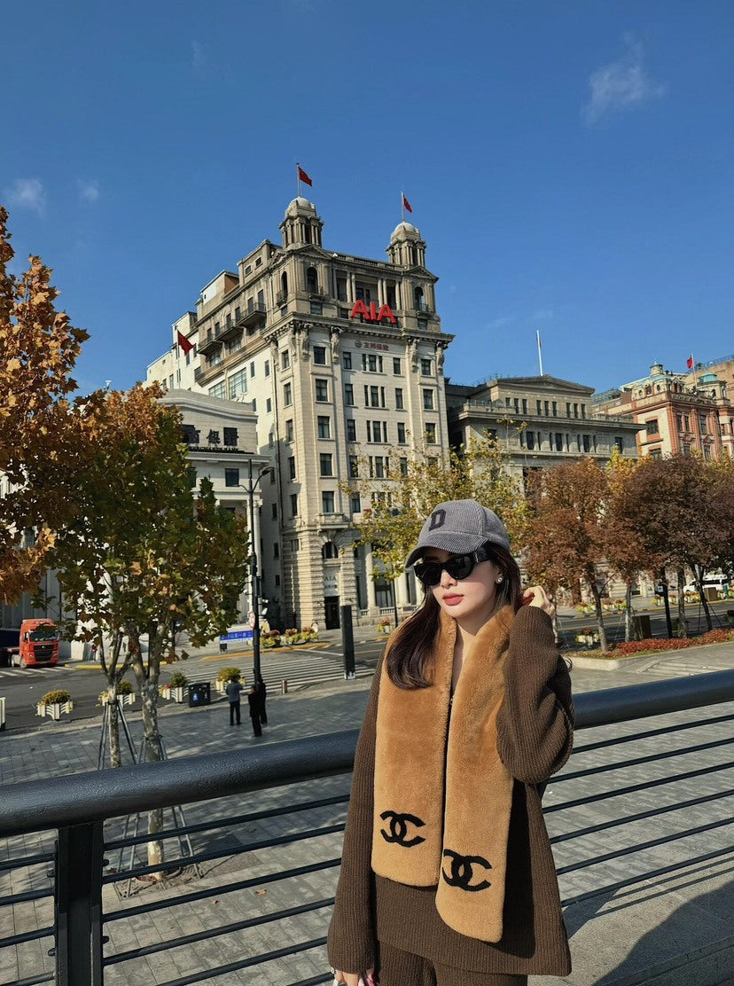 Chanel Accessory Set - 947431975 - Photo 4