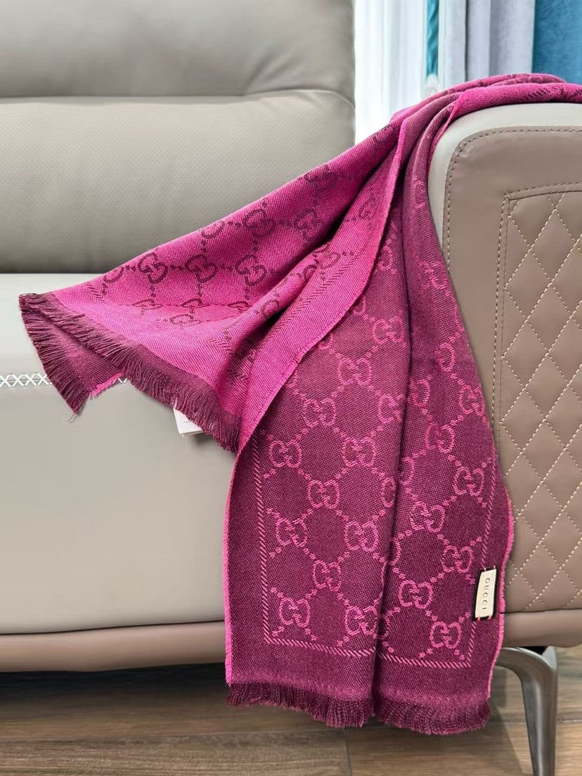 Gucci Jacquard Logo Detail Scarf - 946571899 - Photo 4