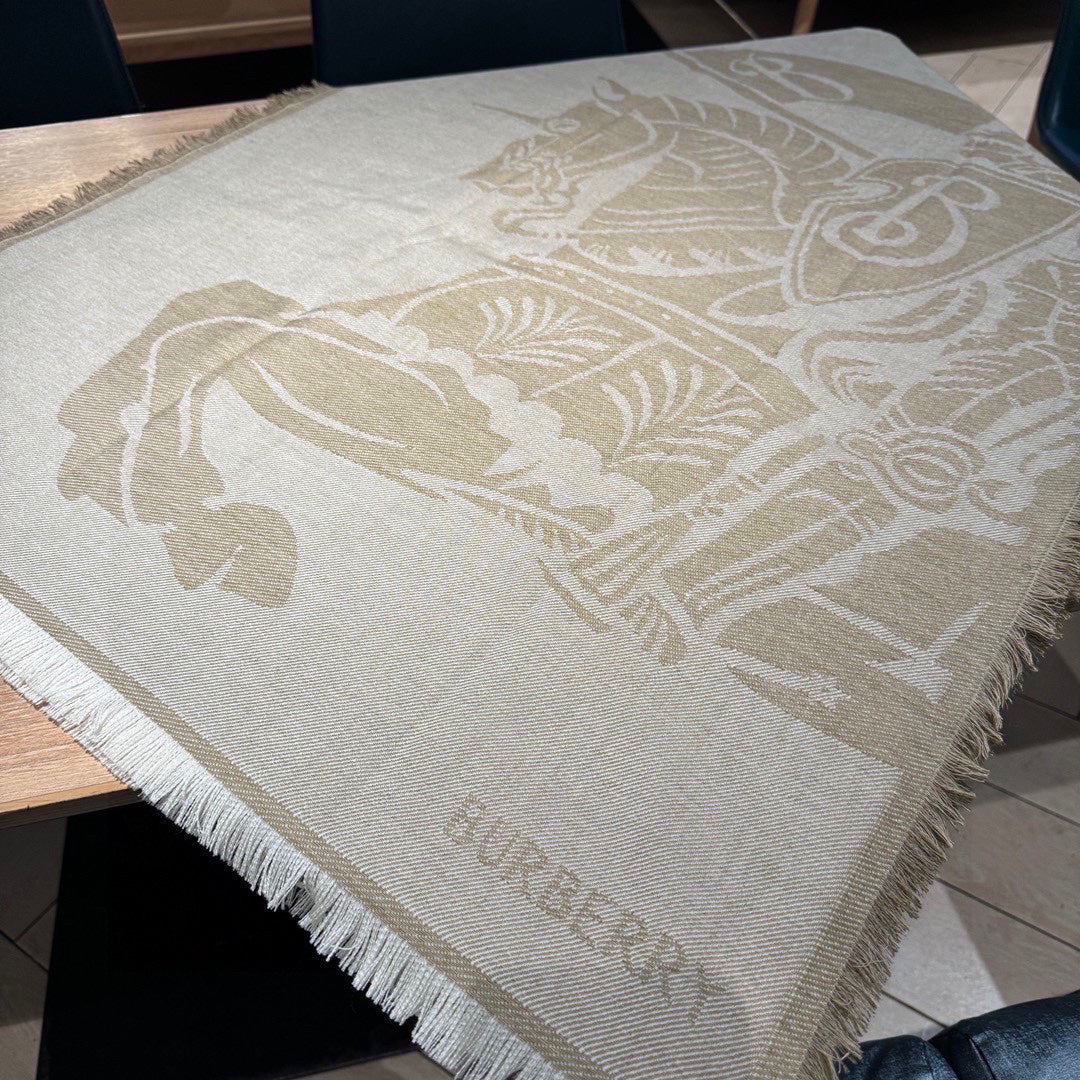 Burberry Jacquard Scarf - 973644435 - Photo 4