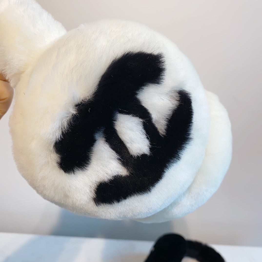 Chanel Logo Detail Earmuffs - 1005772254 - Photo 4