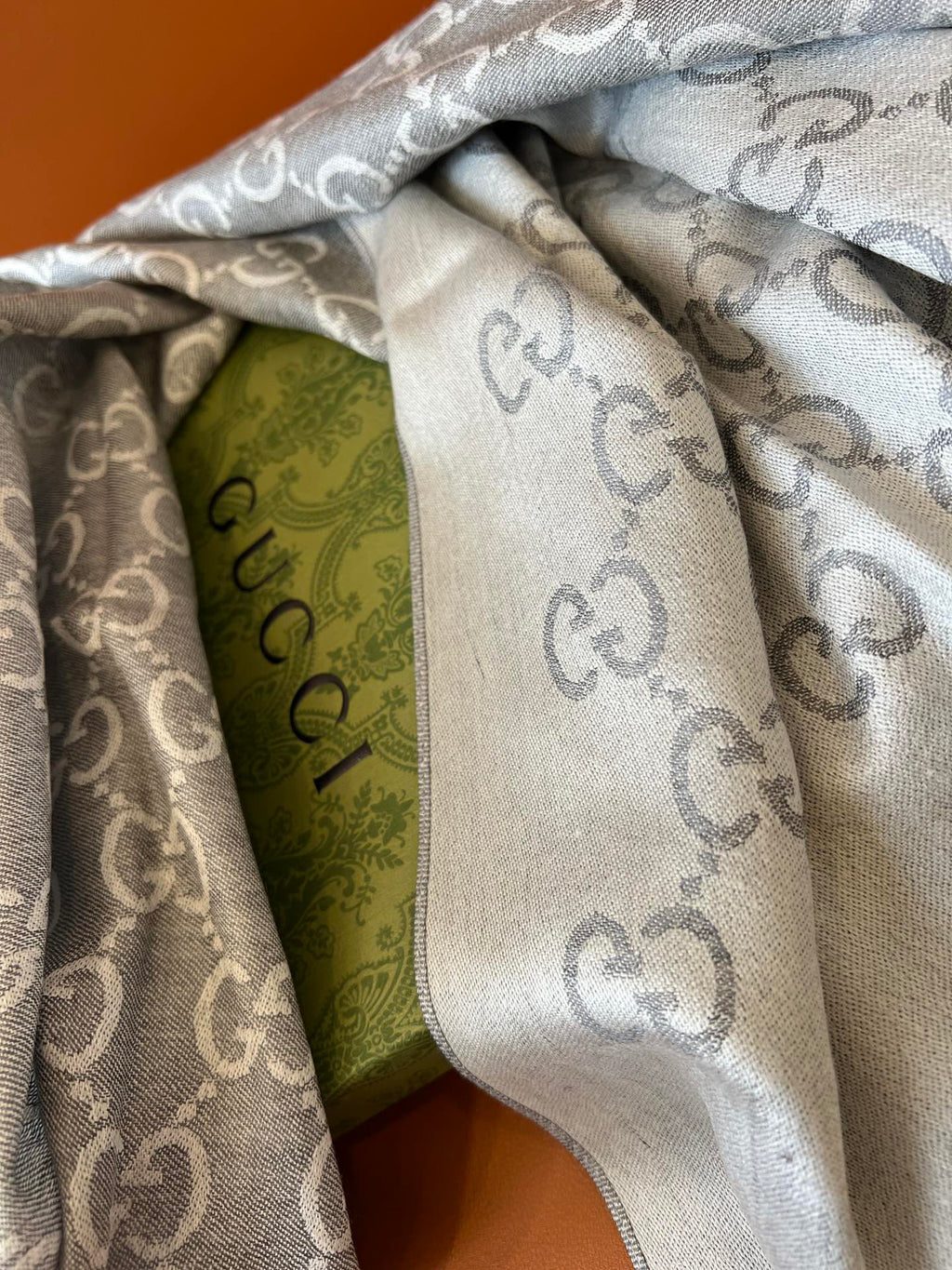 Gucci Jacquard Logo Detail Scarf - 934801552 - Photo 5