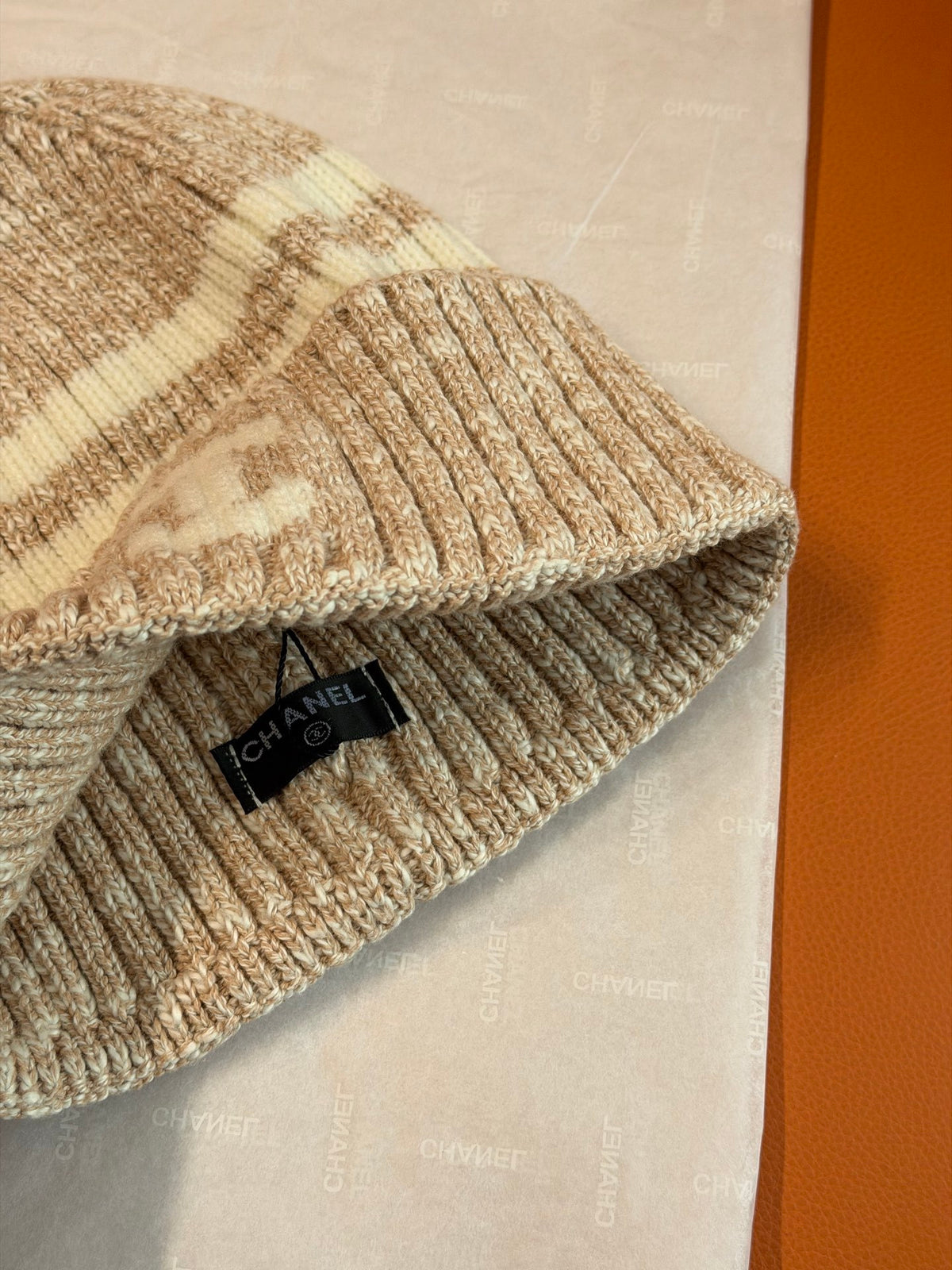 Chanel Jacquard Logo Detail Beanie - 1245543908 - Photo 5