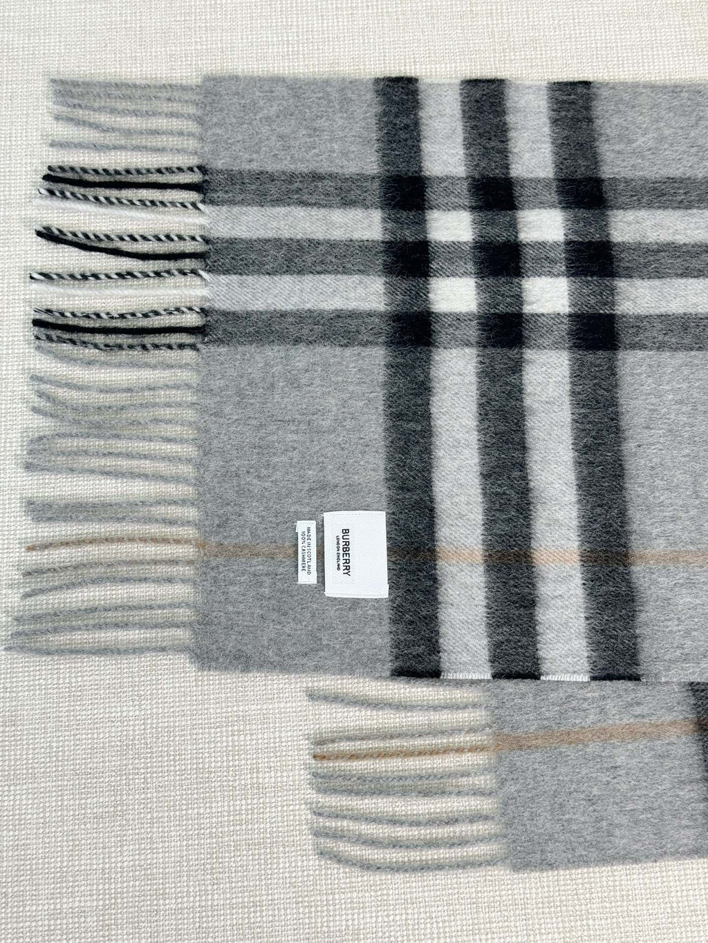 Burberry Check Pattern Scarf - 973281879 - Photo 5