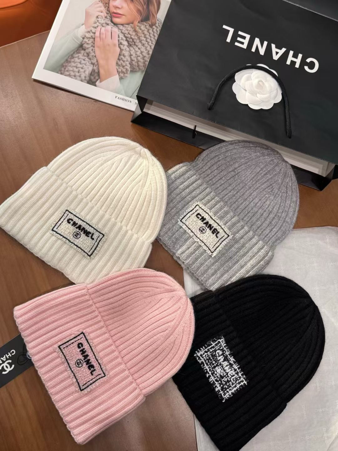 Chanel Logo Detail Knit Beanie - 1149272949 - Photo 5