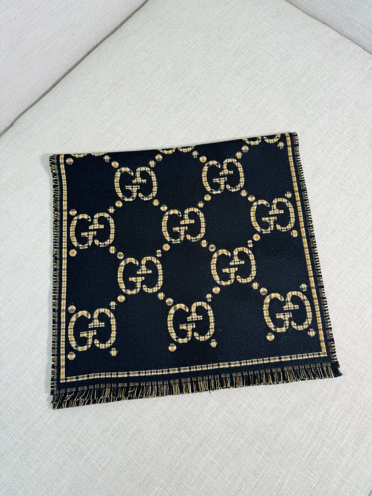 Gucci Check Pattern Jacquard Scarf - 970502420 - Photo 5