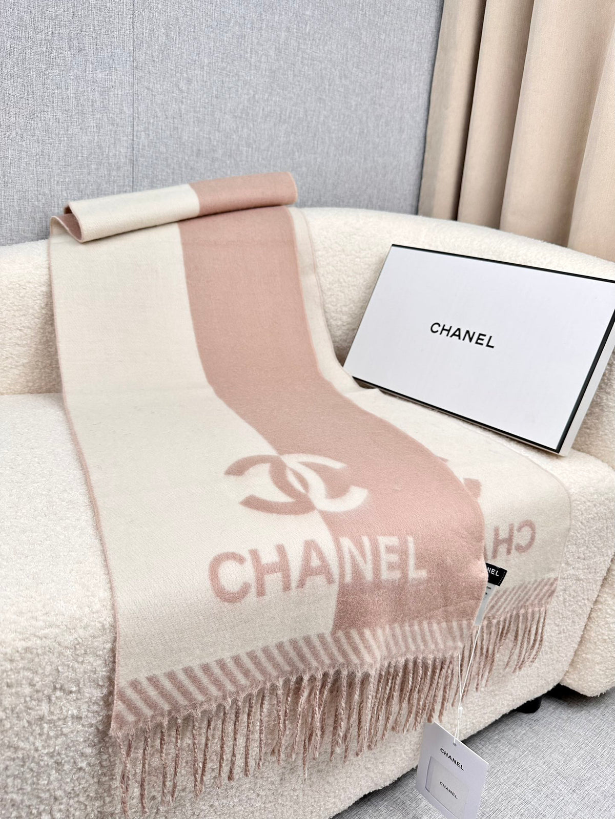 Chanel Jacquard Colorblock Scarf - 926560627 - Photo 5