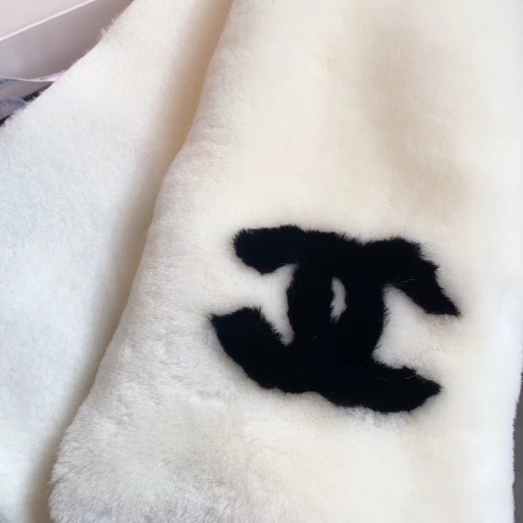 Chanel Logo Detail Scarf - 962272284 - Photo 5