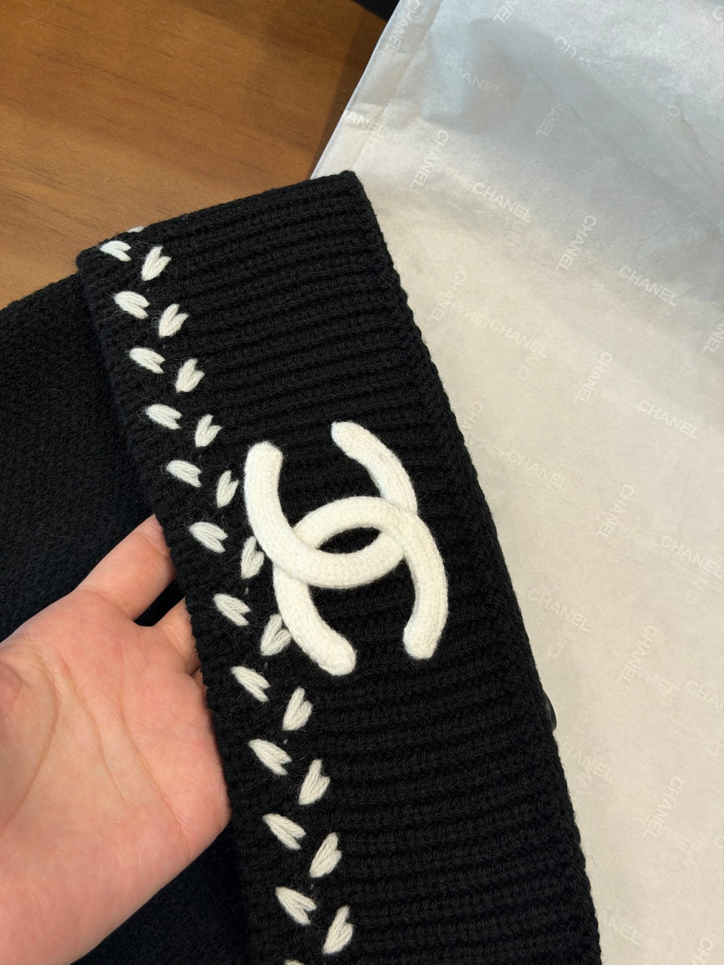 Chanel Colorblock Knit Beanie - 1245544057 - Photo 5
