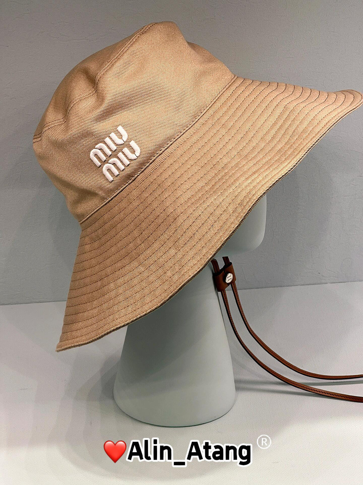 Miu Miu Bucket Hat - 1008062422 - Photo 5