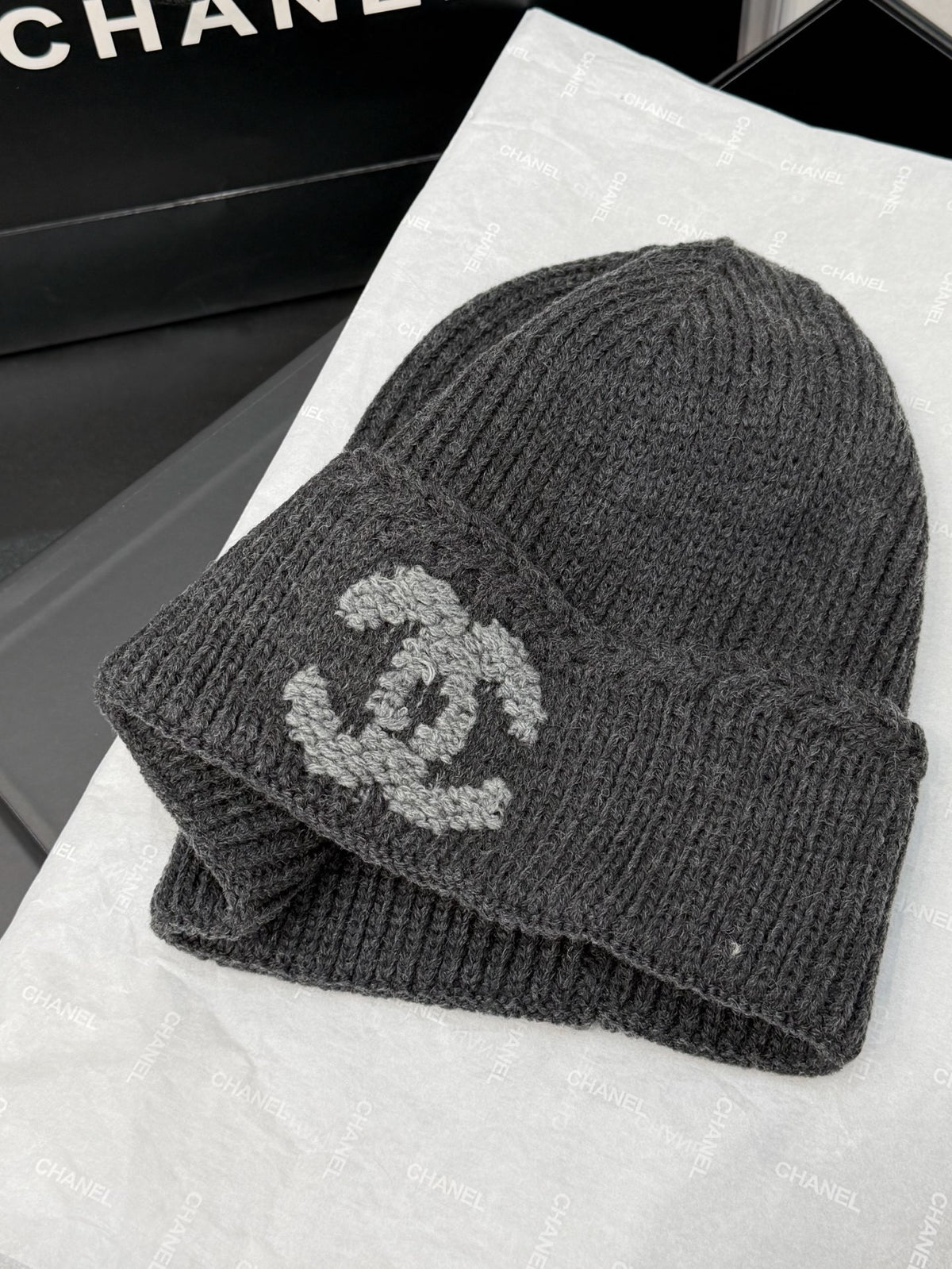 Chanel Jacquard Colorblock Beanie - 1245544466 - Photo 5