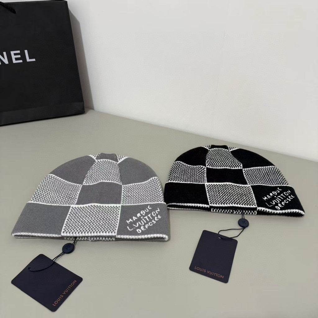 Chanel Logo Detail Knit Beanie - 1141779055 - Photo 5