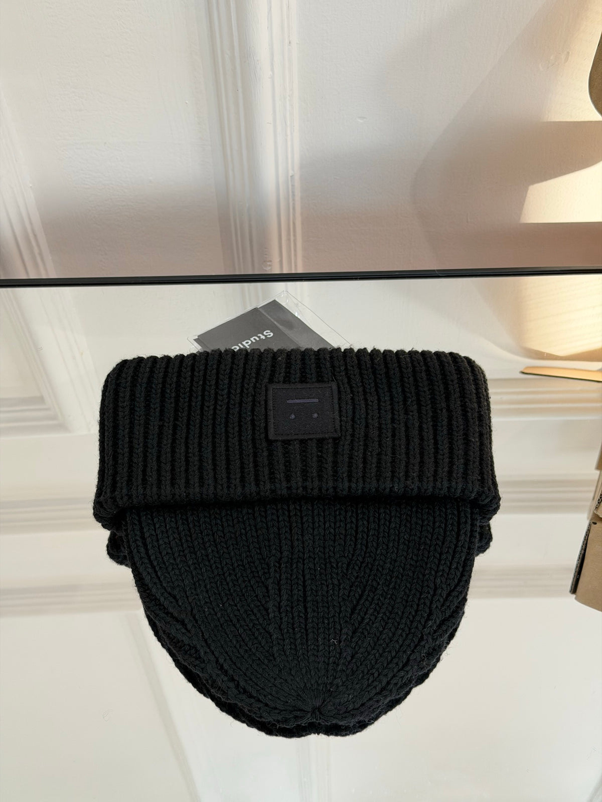 Acne Studios Logo Detail Knit Beanie - 1243996916 - Photo 5
